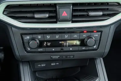 SEAT Arona 1.0 TSI Eco Style DSG — SUV compact économique, quasi neuf avec 50 km — Miniature 20