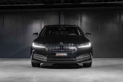 Skoda Superb Combi 2.0 TDi L&K 4x4 — Monospace diesel premium, 74 250 km, transmission DSG — arrière