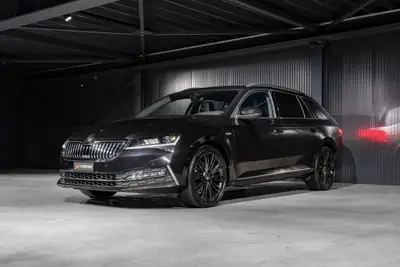 Skoda Superb Combi 2.0 TDi L&K 4x4 — Monospace diesel premium, 74 250 km, transmission DSG — intérieur