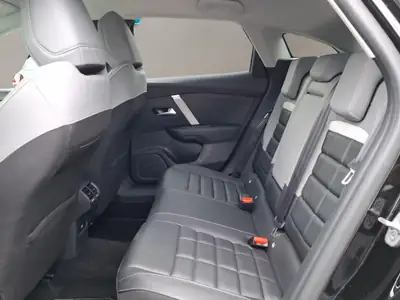 Citroën C4 1.2 Hybrid Max 2025 — Berline hybride économe, 28'000 km seulement — Miniature 12