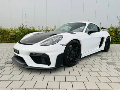 Porsche 718 Cayman GT4 RS PDK Weissach — 500 ch, kilométrage neuf, garantie Porsche — vue extérieure