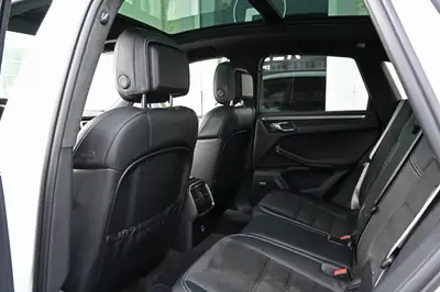 Porsche Macan GTS PDK — SUV sportif 440 ch, garantie Approved jusqu'en 2027 — Miniature 18