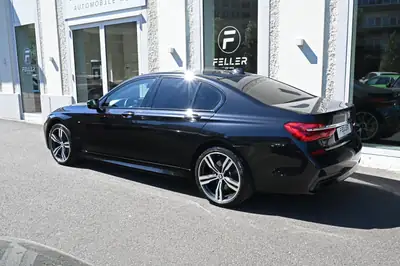BMW 740d xDrive — Berline de prestige diesel, M-Paket, 320 ch — tableau de bord