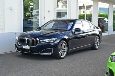 BMW 750i xDrive — Berline de prestige 530 ch, traction intégrale, faible kilométrage — vue extérieure
