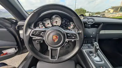 Porsche 911 Targa 4S PDK — Cabriolet de prestige, 420 ch, sans sinistre — Miniature 8