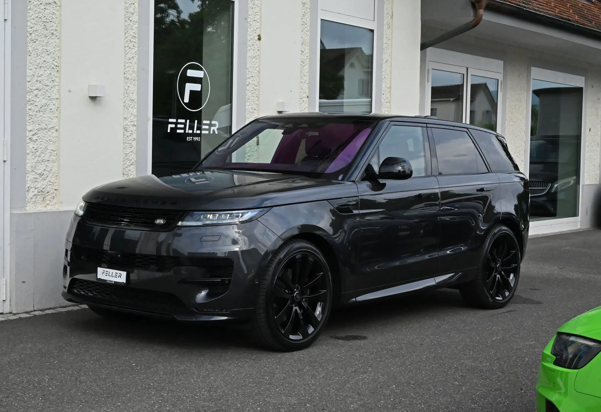 Range Rover Sport D300 MHEV 2023 — SUV premium hybride diesel, 29'000 km, Black Package