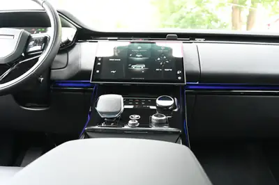 Range Rover Sport D300 MHEV 2023 — SUV premium hybride diesel, 29'000 km, Black Package — Miniature 16