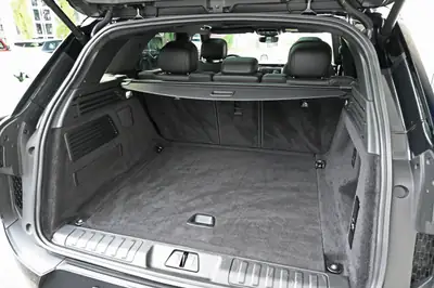 Range Rover Sport D300 MHEV 2023 — SUV premium hybride diesel, 29'000 km, Black Package — Miniature 23