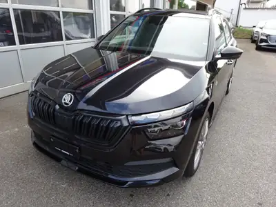 Skoda Kamiq 1.5 TSI Monte Carlo — SUV compact dynamique, toit panoramique et caméra — vue extérieure