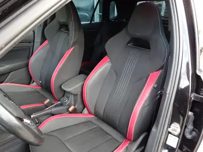 Skoda Kamiq 1.5 TSI Monte Carlo — SUV compact dynamique, toit panoramique et caméra — Miniature 7