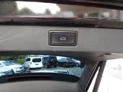 Skoda Kamiq 1.5 TSI Monte Carlo — SUV compact dynamique, toit panoramique et caméra — Miniature 13