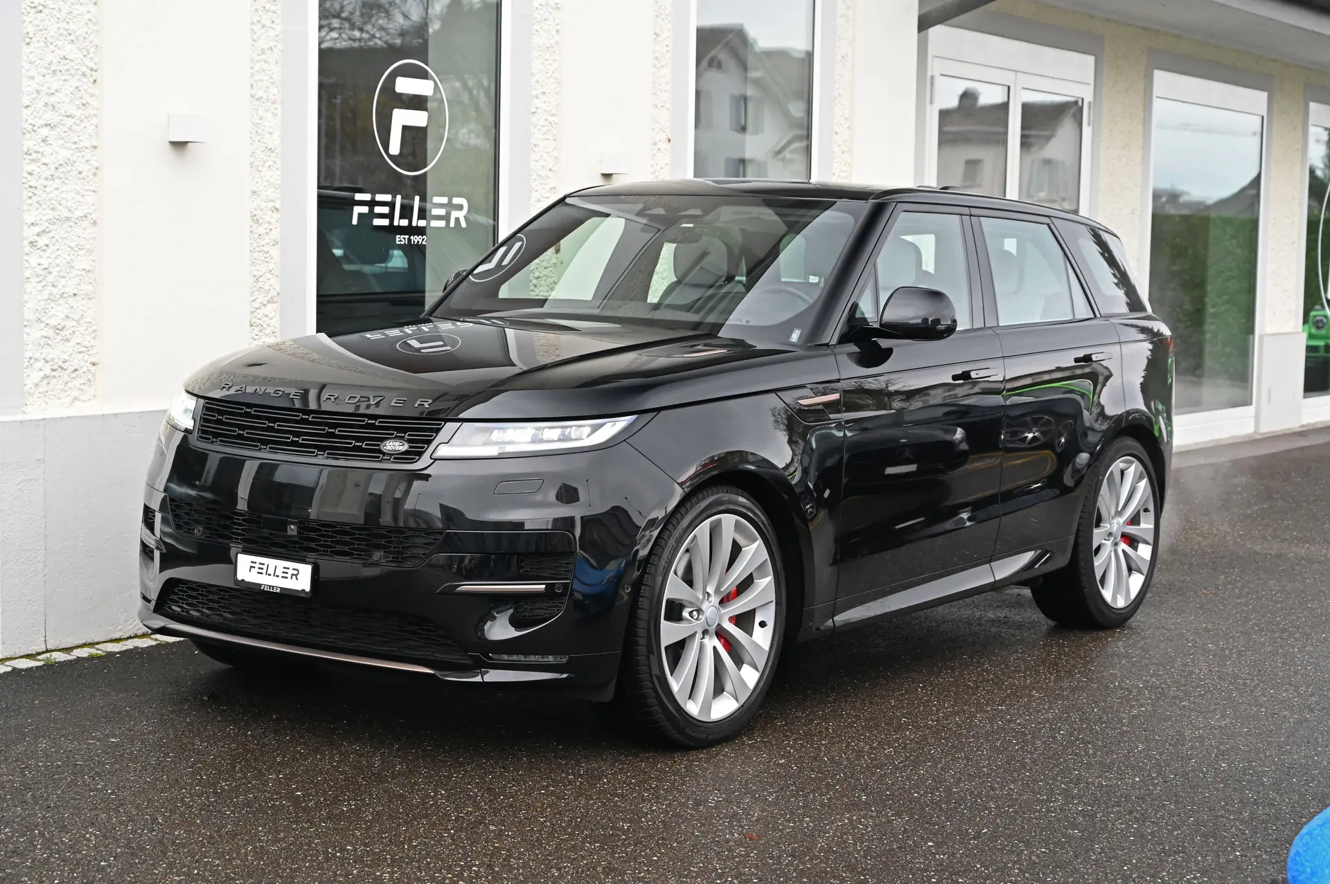 Range Rover Sport D300 MHEV — Luxe hybride diesel, 49 500 km seulement