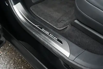 Range Rover Sport D300 MHEV — Luxe hybride diesel, 49 500 km seulement — Miniature 22