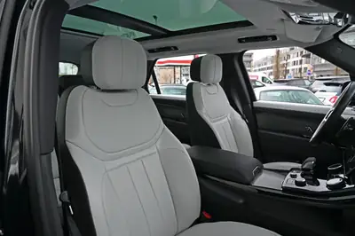 Range Rover Sport D300 MHEV — Luxe hybride diesel, 49 500 km seulement — Miniature 30