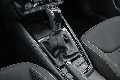 Skoda Kamiq 1.5 TSI Monte Carlo — Petit SUV dynamique, 15'250 km seulement — Miniatur 21
