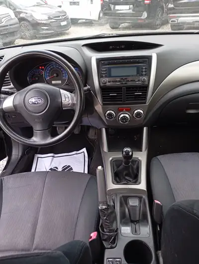 Subaru Forester 2.0X Swiss — SUV robuste tout-terrain, 280 000 km, sans sinistre — Miniature 9