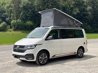 VW T6.1 California Beach — Aménagement camping premium, prêt à voyager — Außenansicht