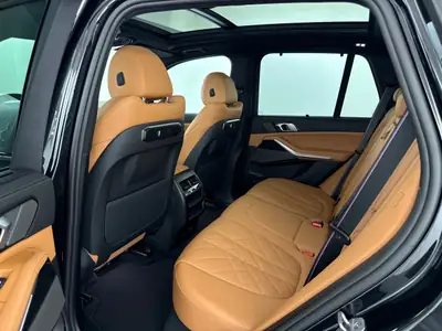 BMW X5 xDrive 40d M Sport Pro — SUV premium 340 ch, diesel hybride 48V, très faible kilométrage — détail