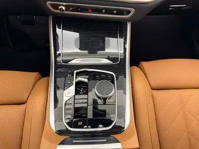 BMW X5 xDrive 40d M Sport Pro — SUV premium 340 ch, diesel hybride 48V, très faible kilométrage — Miniature 14