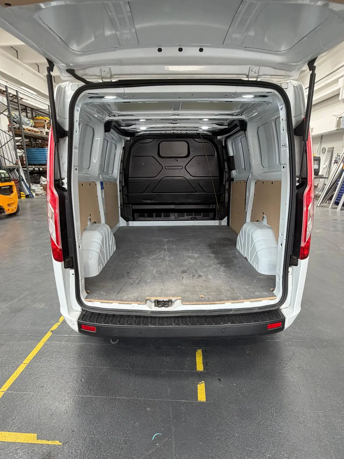 Ford Transit Custom 2022 occasion Möhlin — 3