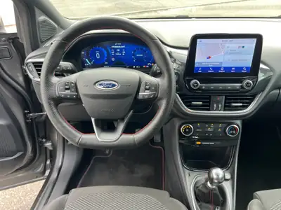 Ford Puma 1.0 MHEV ST-Line — Compact hybride économe avec roues hiver incluses — dettaglio