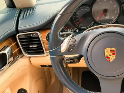 Porsche Panamera 4S 4.8 PDK — Berline de prestige, 280 000 km, sans sinistre — Miniature 14
