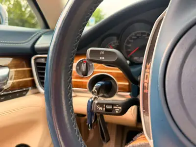 Porsche Panamera 4S 4.8 PDK — Berline de prestige, 280 000 km, sans sinistre — Miniature 16