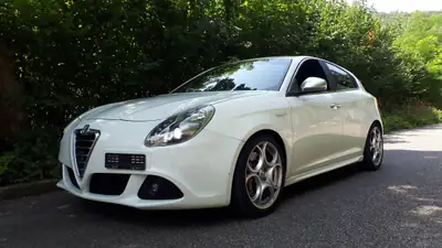 Alfa Romeo Giulietta 1.4 TB 170 ch — Sportive compacte, sans sinistre — Außenansicht