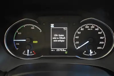 Toyota Yaris 1.5 VVT-i Hybrid — Citadine écologique et économique, 98'000 km — Miniature 15