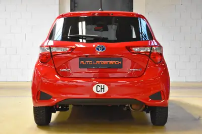 Toyota Yaris 1.5 Hybrid Comfort — Citadine écologique, première main, entretien neuf — détail
