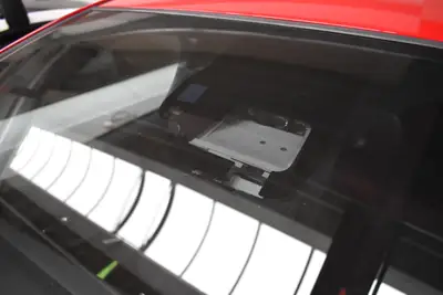 Toyota Yaris 1.5 Hybrid Comfort — Citadine écologique, première main, entretien neuf — Miniature 26