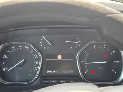 Toyota Proace Verso 2.0 D Family — Monospace 8 places fiable et spacieux — interior