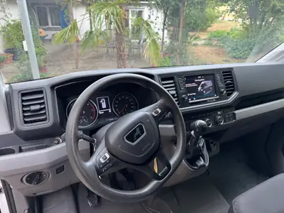 MAN TGE 3.180 4x4 — Utilitaire tout-terrain robuste, moteur récent et fiable — dashboard