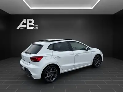 SEAT Ibiza 1.5 EcoTSI FR DSG — Citadine dynamique avec toit panoramique et 150 ch — Armaturenbrett