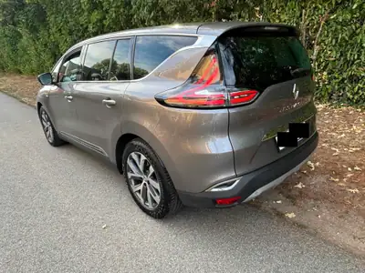 Renault Espace 1.6 dCi 160 Intens EDC — Monospace spacieux, diesel efficace — arrière