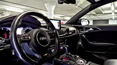 Audi A6 Avant 3.0 V6 TDI Competition — Break élégant, 326 ch, quattro intégral — Miniature 8