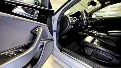 Audi A6 Avant 3.0 V6 TDI Competition — Break élégant, 326 ch, quattro intégral — Miniature 7
