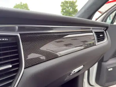 Porsche Macan Turbo Performance PDK — SUV haute performance, 440 ch, entretien impeccable — Miniature 29