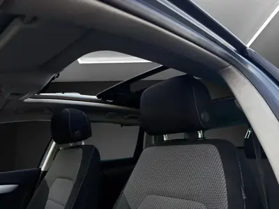 VW Passat Alltrack 2.0 TDI — Berline Polyvalente 4Motion, 170 ch sans sinistre — Miniature 11