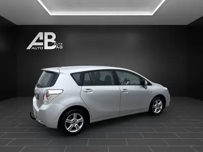Toyota Verso 1.8 Linea Sol — Monospace 7 places fiable, entretien à jour — tableau de bord