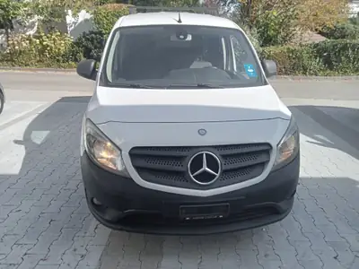 Mercedes-Benz Citan 111 CDI — Utilitaire compact fiable, entretien complet — Außenansicht