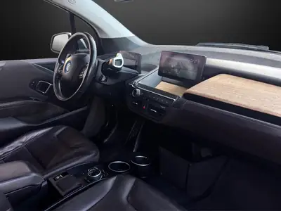 BMW i3 (60Ah) Range Extender 170 PS — Citadine électrique innovante, très faible kilométrage — Miniature 10