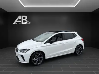 SEAT Ibiza 1.5 EcoTSI FR DSG — Citadine dynamique avec panoramadach, 150 PS — côté