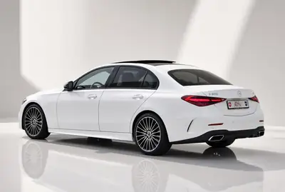 Mercedes-Benz C 300 4Matic AMG Line — Berline premium avec motorisation hybride légère et entretien inclus — arrière