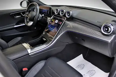 Mercedes-Benz C 300 4Matic AMG Line — Berline premium avec motorisation hybride légère et entretien inclus — Miniature 12