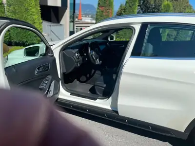 Mercedes-Benz GLA 45 AMG 4MATIC — SUV compact haute performance, 360 ch et traction intégrale — détail
