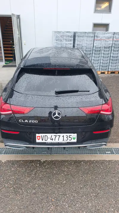 Mercedes-Benz CLA 200 AMG Line — Berline élégante, 55000 km seulement — arrière