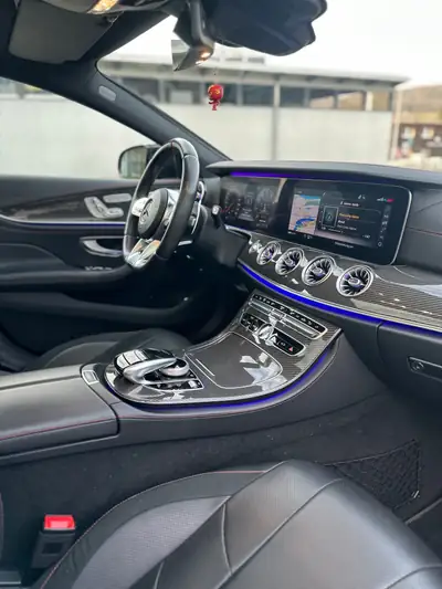 Mercedes-Benz CLS 53 AMG 4Matic+ — Coupé sportif hybride, 457 ch et faible kilométrage — tableau de bord