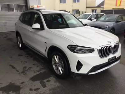 BMW X3 30e xDrive — Hybride rechargeable performant, 38 000 km seulement — côté