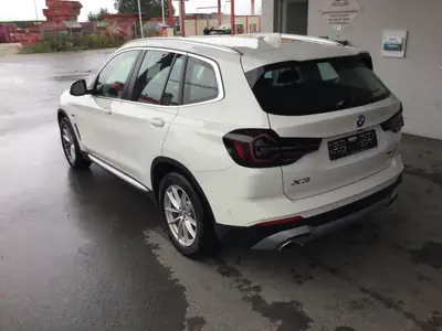 BMW X3 30e xDrive — Hybride rechargeable performant, 38 000 km seulement — intérieur